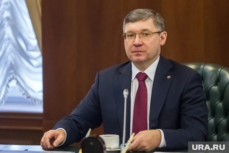 Владимир Якушев выступает с докладом на заседании президиума Госсовета