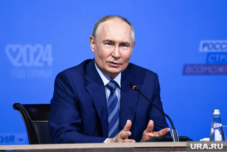 Путин вспомнил разговор канцлера Германии Коля с Собчаком