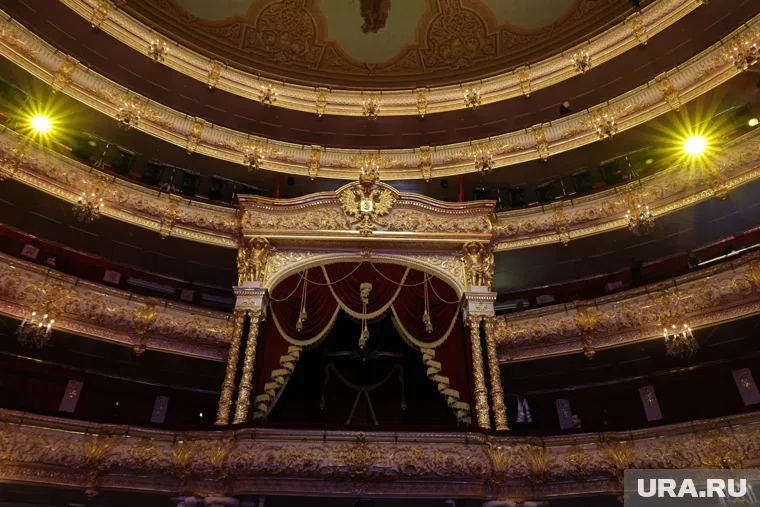 Билеты можно будет купить на сайте театра на аукционе