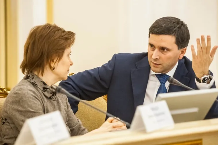Тюмень. Выездное заседание совбеза., комарова наталья, кобылкин дмитрий