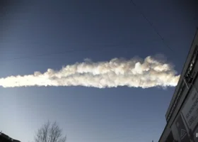 Метеорит пробил крышу дома в новгородском селе