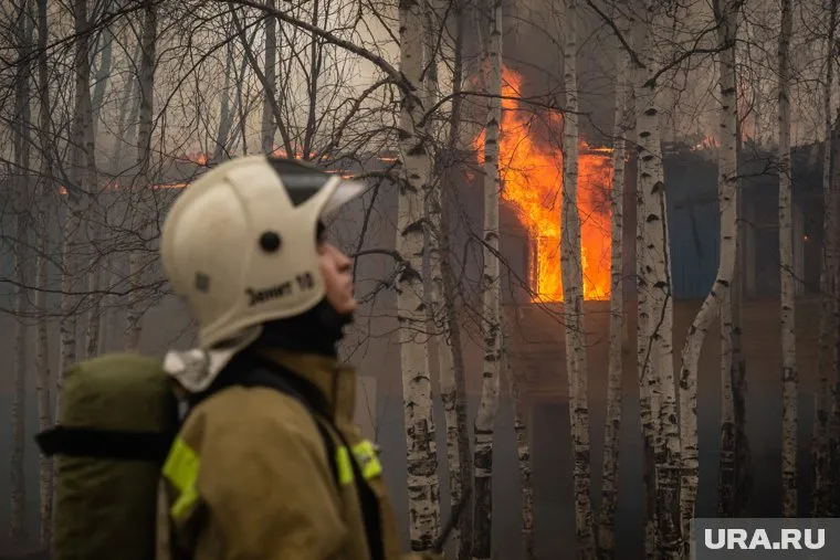 Пожарные жалуются на большую разницу в зарплатах