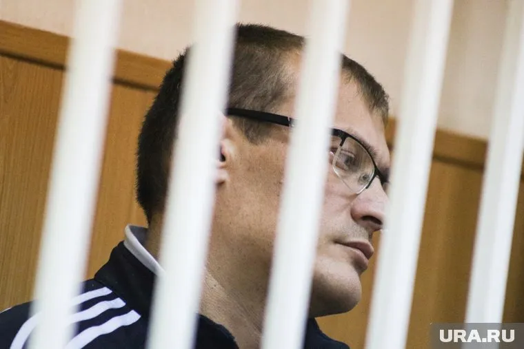 Бывший руководитель курганского ГБУ просит выпустить его из колонии