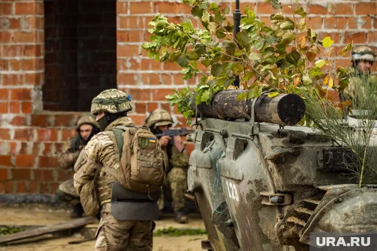 Наемники могли прибыть со стороны Киева или Полтавы, заявил Лебедев