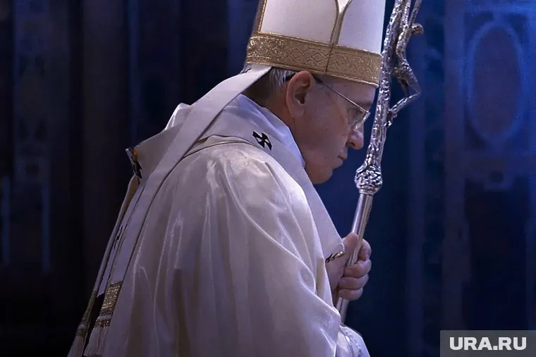 Папа Франциск был не первым понтификом, меняющим церковь до неузнаваемости