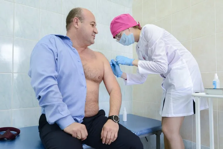 Вакцинация от гриппа. Челябинск, голицын евгений, прививка, вакцинация