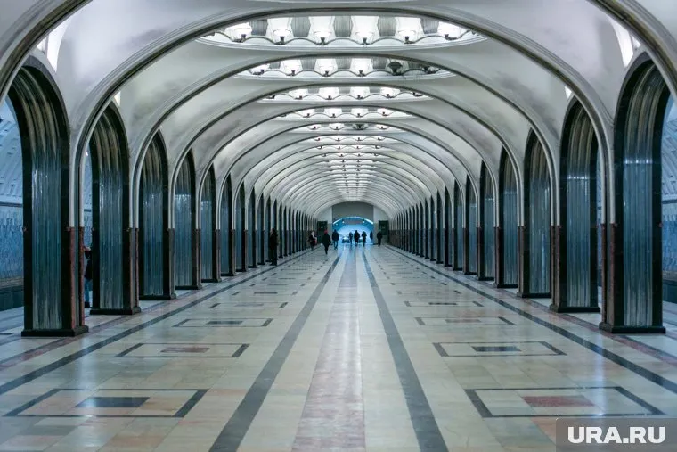 Иностранные граждане предлагали пассажирам метро помолиться вместе, рассказали в суде