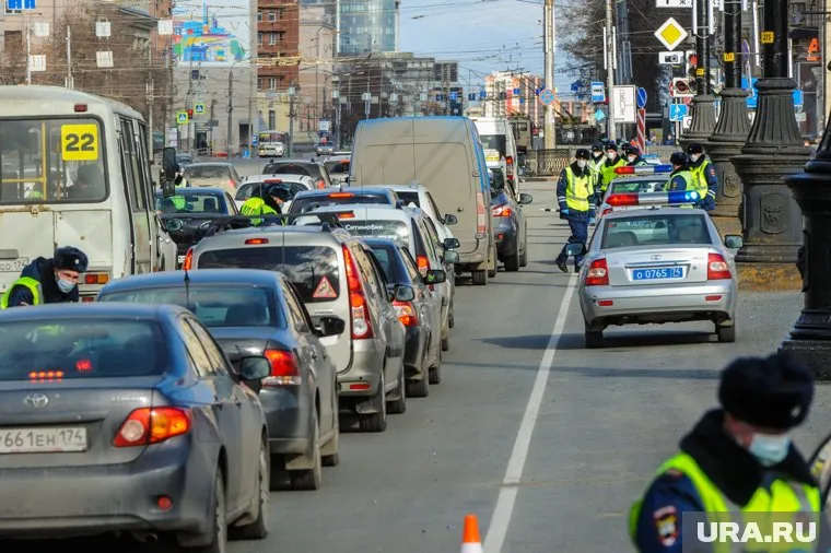 В России предложили сделать страховку на машины дешевле