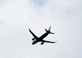 МЧС Казахстана сообщило о выживших в результате крушения самолета в Актау