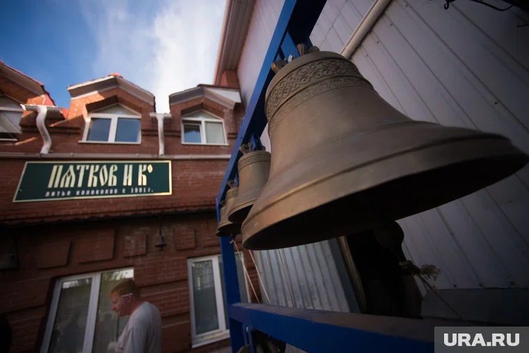 Экскурсии проводят только в составе групп