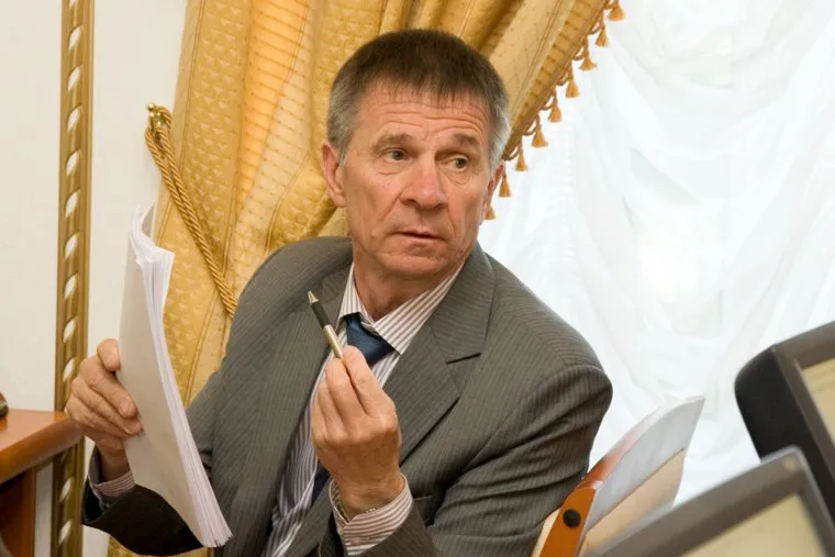 Чиновники ЗауральяКурган, дубровских александр