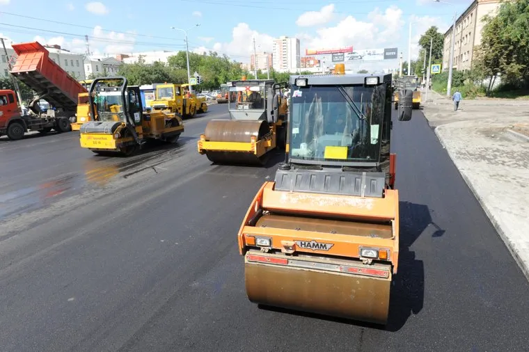 Ремонт дороги. Челябинск, каток, дорожная революция, асфальт
