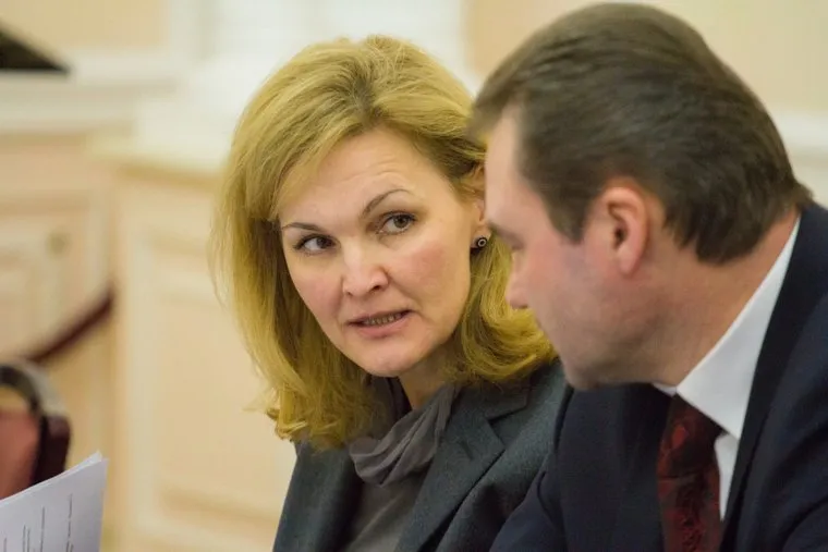 Заседание Правительства ХМАО. 27.11.2014. Ханты-Мансийск., дюдина вера