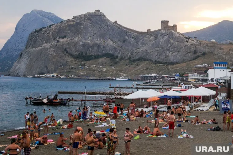 В РФ увеличат нагрузку на железную дорогу в сторону Крыма