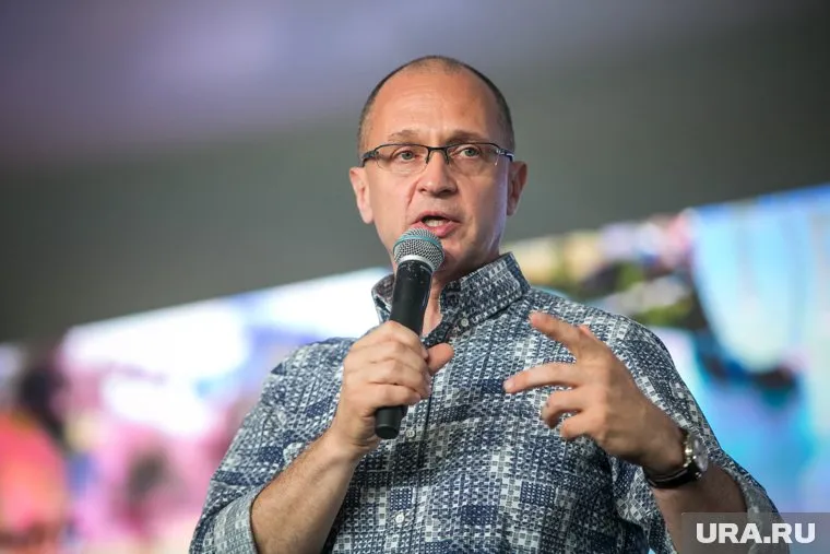 Сергей Кириенко не скрывает, что следил за рэперами