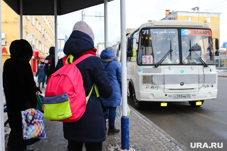 В Ноябрьске школьники утратят право бесплатного проезда в автобусах