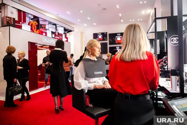 Индустрию моды и красоты самой проблемной назвали 61,6% респондентов