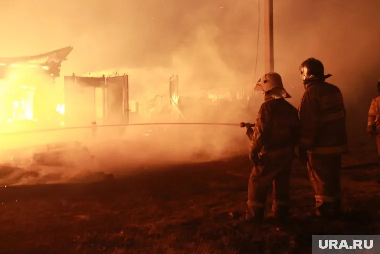 На месте ЧП работают более 150 специалистов и 50 единиц техники