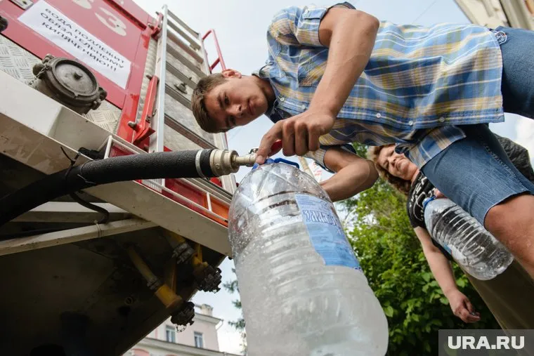 В городе катастрофическая ситуация с питьевой водой