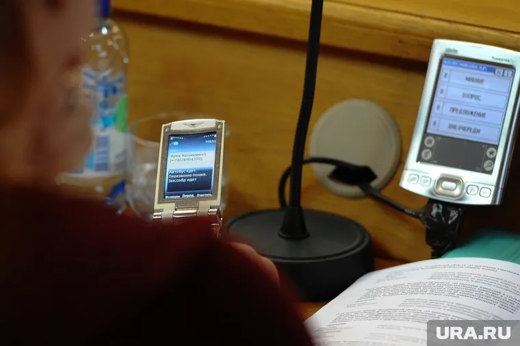 Мобильные операторы массово блокируют сообщения