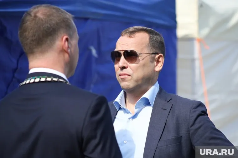 Курганский губернатор Вадим Шумков может быть связан с бизнесменом, который получил землю без торгов и главный дорожный контракт года