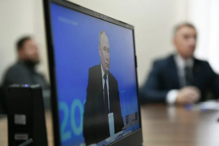 Итоги года с Владимиром Путиным. Трансляция в Общественной палате СО. Екатеринбург