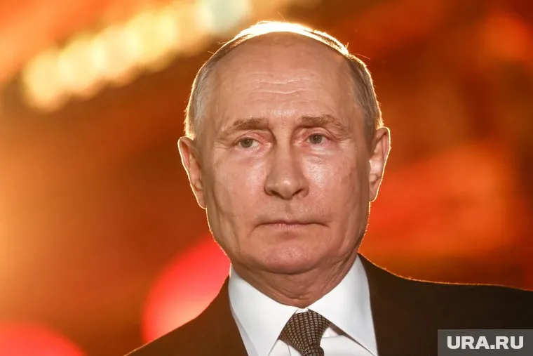 Путин пообещал дополнительно поддержать семьи погибших бойцов СВО