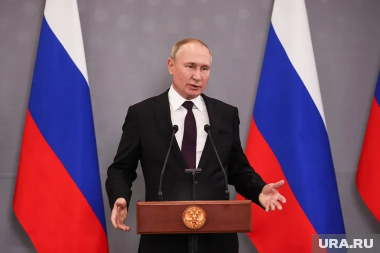 Владимир Путин подписал документ о назначении судей в ХМАО