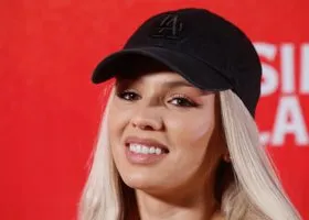 Соседов призвал не пускать Люсю Чеботину на сцену: что известно о скандале и карьере певицы