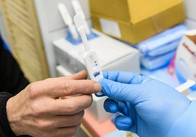 Обсуждение в офисе проекта "Чтобы жить". Екатеринбург