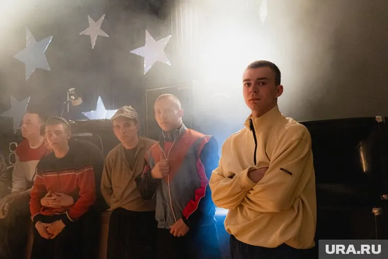 Вечеринка в стиле «Слово пацана» стала самой популярной среди детских праздников в Сургуте