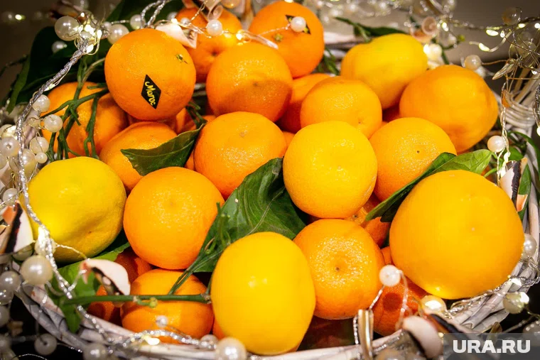 Сладость мандаринов не зависит от их цвета или формы