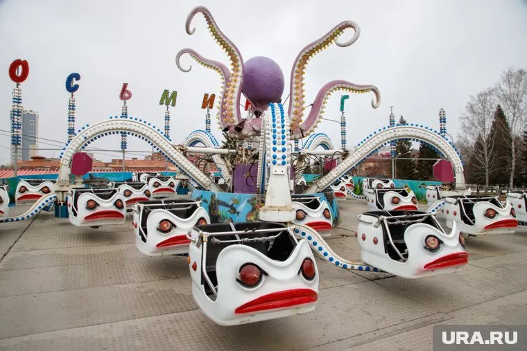 Уже весной курганские дети смогут протестировать новую карусель (архивное фото)