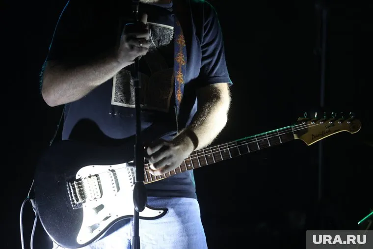 Курганский сосудистый хирург записал песню «Я люблю тебя, Курган» и исполнит ее на Дне города