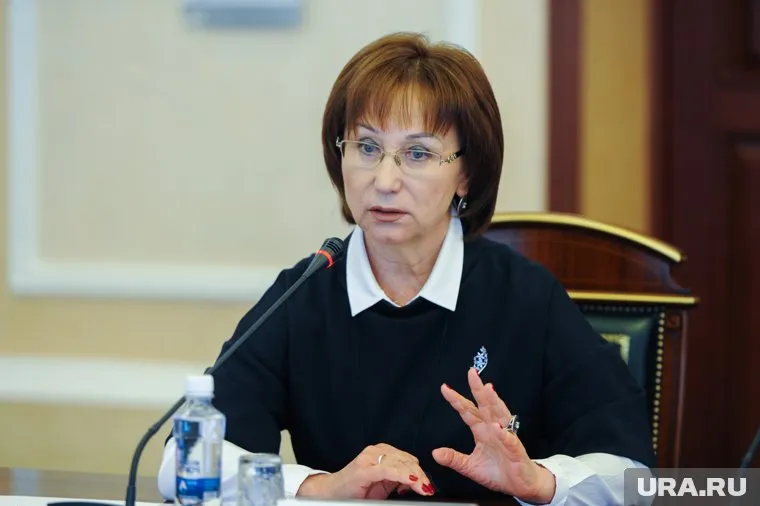 Наталья Стребкова помогла получить чиновнику положенную выплату