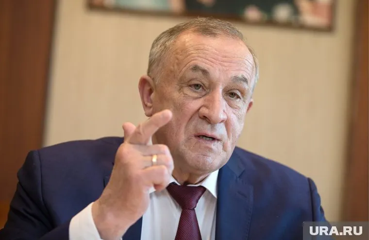 Полномочия Соловьева прекращены досрочно
