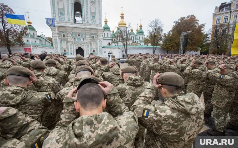 США планируют обучать до 2500 тысяч украинских боевиков в месяц
