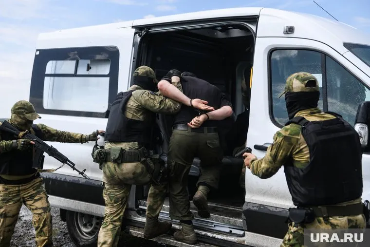 ФСБ предотвратила теракт с массовым отравление