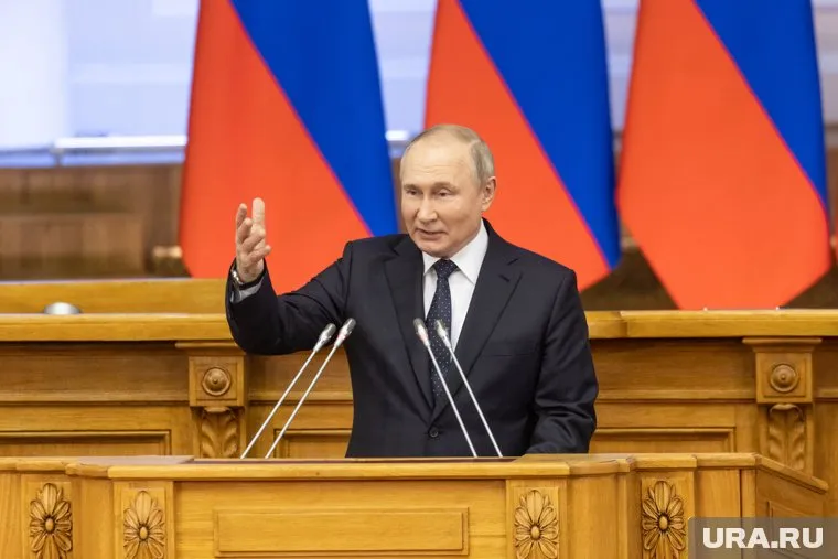 Президент РФ Владимир Путин показал, что Россия заинтересована в налаживании связей с крупнейшими экономиками Азии, Африки и Ближнего Востока