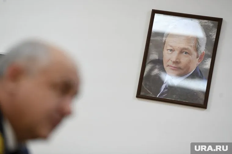 Виктора Басаргина недолюбливают в Екатеринбурге и ненавидят в Перми
