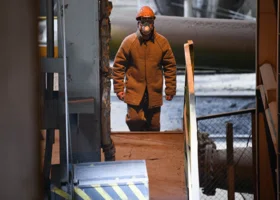 В пермском Соликамске завод продают по цене элитной дачи