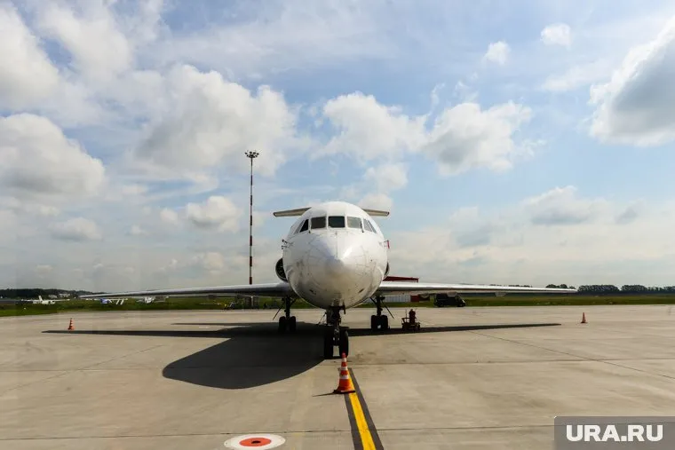 Самолет загорелся при аварийной посадке