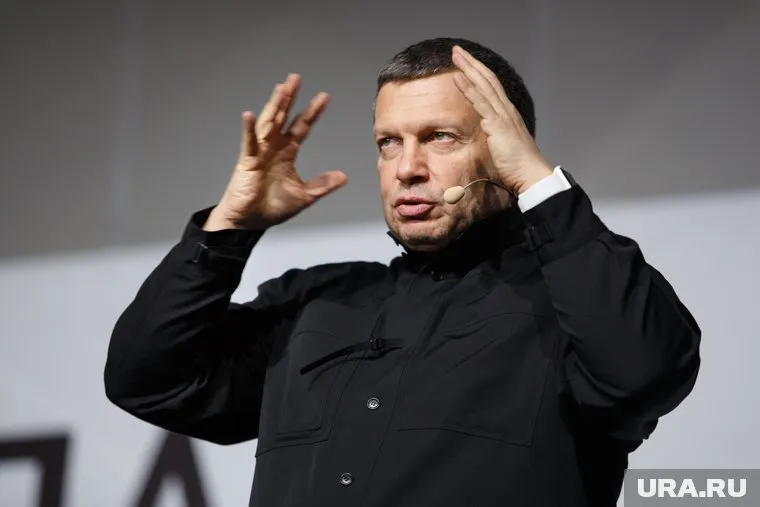Владимир Соловьев назвал идиотами и кретинами людей, которые отрицают коронавирус