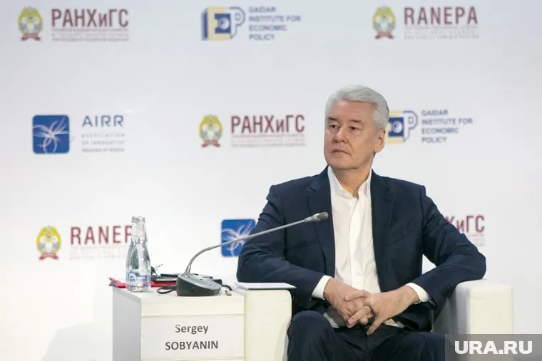 Сергей Собянин заявил, что в новогодние праздники массовых мероприятий не ожидается