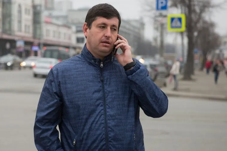 Комитет благоустройства проверяет улицу Малышева от Рубина до Шадры. Екатеринбург