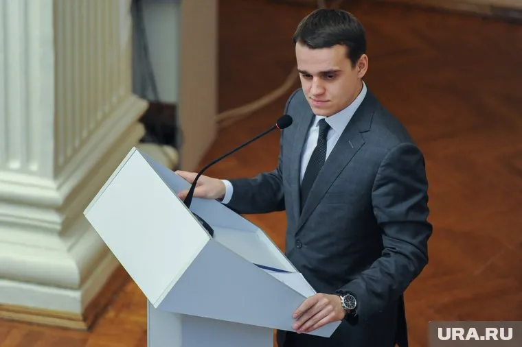 Один из двоих кандидатов от области Анатолий Лобко