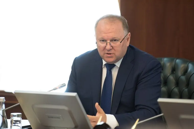 Совещание о социально экономическом развитии тюменской области с Николаем Цукановым и Александром Моором. Тюмень, цуканов николай