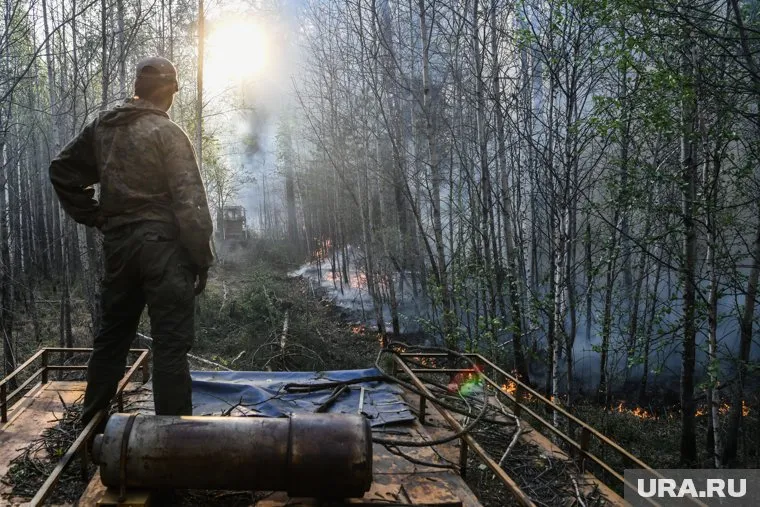 На борьбу с огнем в Курганской области брошены все силы и средства