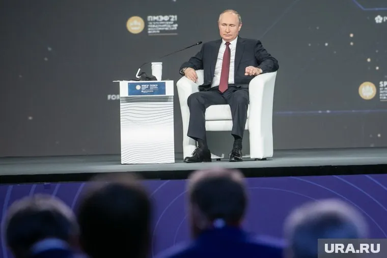 Владимир Путин прилетел на встречу с Джо Байденом