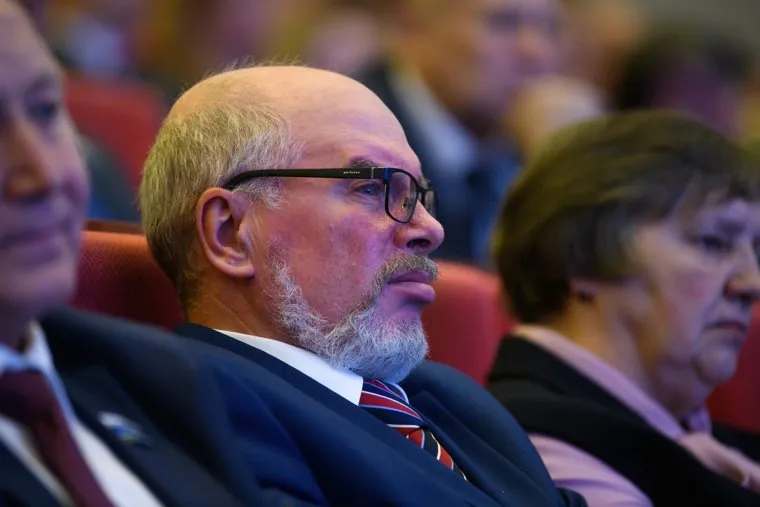 30 лет Законодательному собранию Свердловской области. Екатеринбург